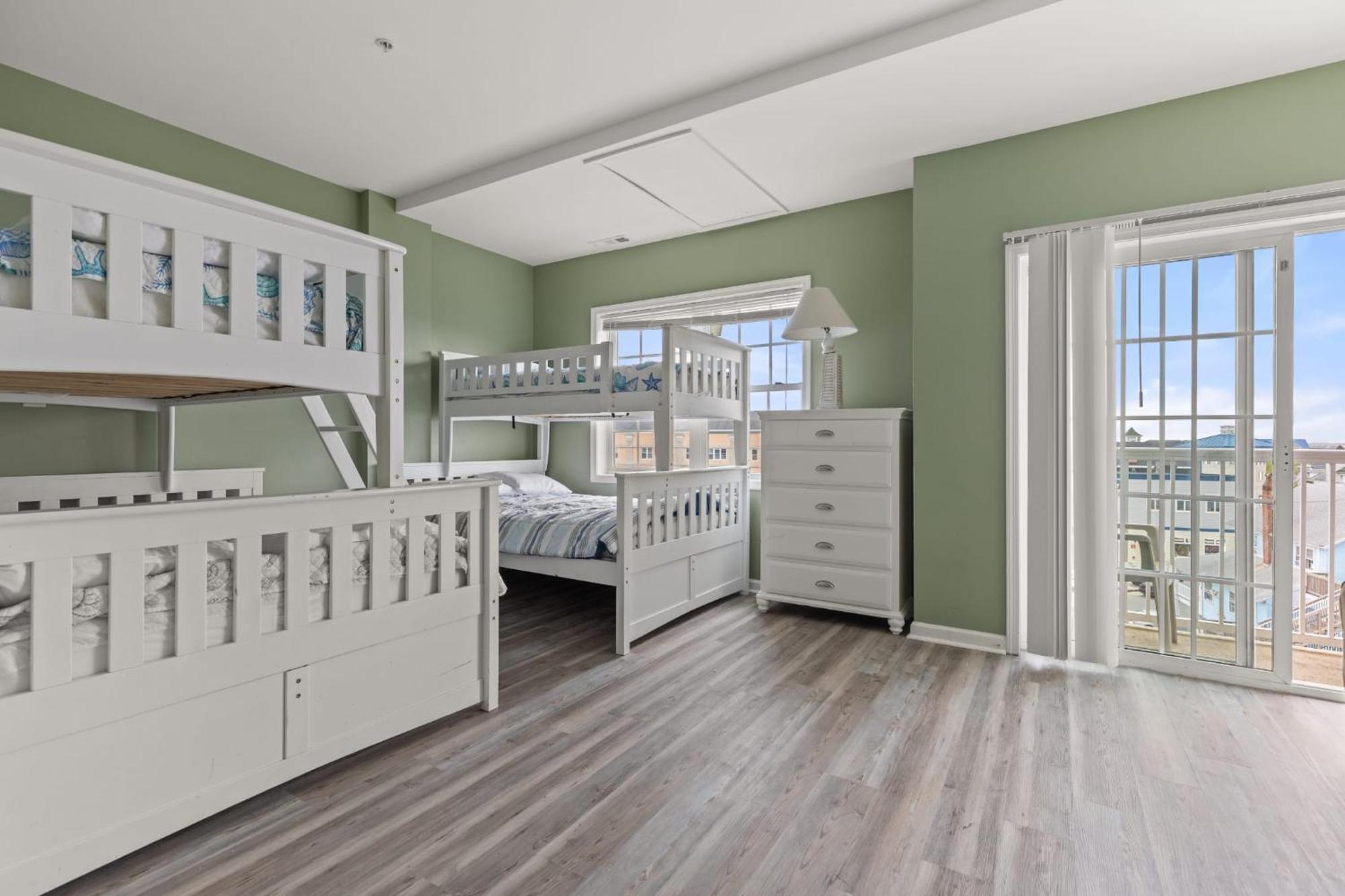 Beachview Oc 4 *